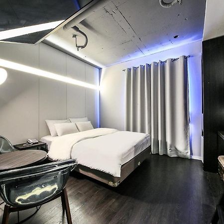 Seoul Business Blvd Hotel Ora Buitenkant foto