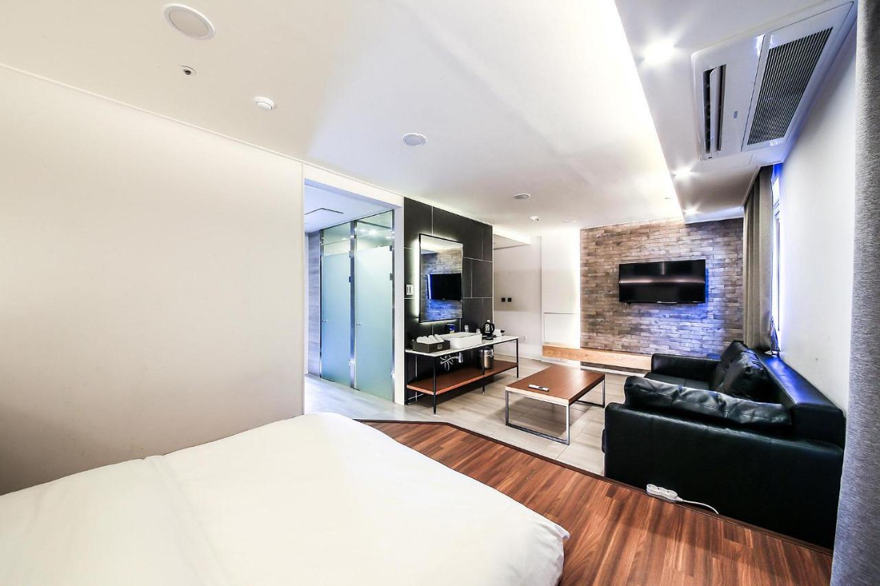 Seoul Business Blvd Hotel Ora Buitenkant foto